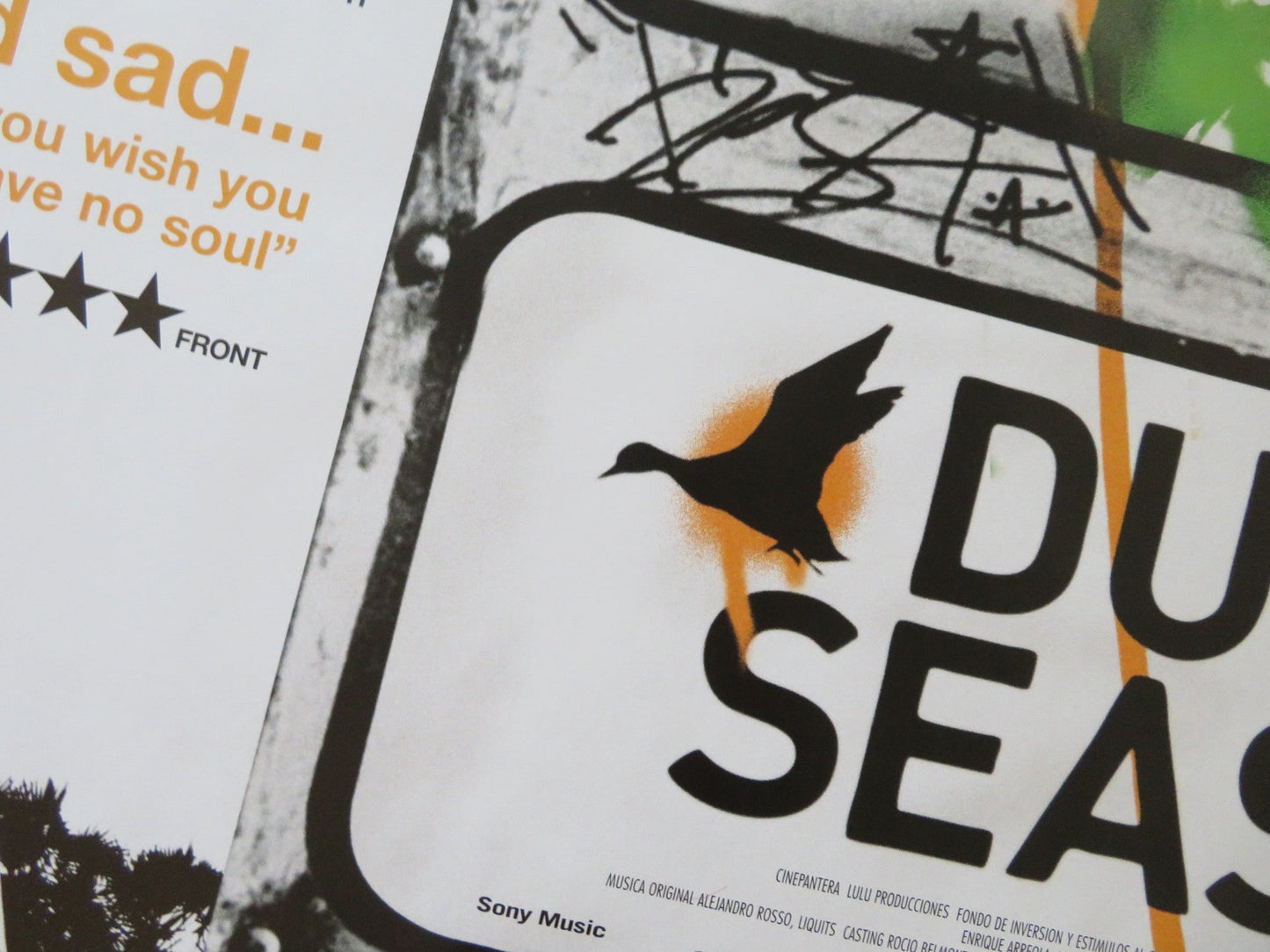 DUCK SEASON UK QUAD (30"x 40") ROLLED POSTER DIEGO CATANO DANIEL MIRANDA 2004 Rendezvous Cinema Movie posters