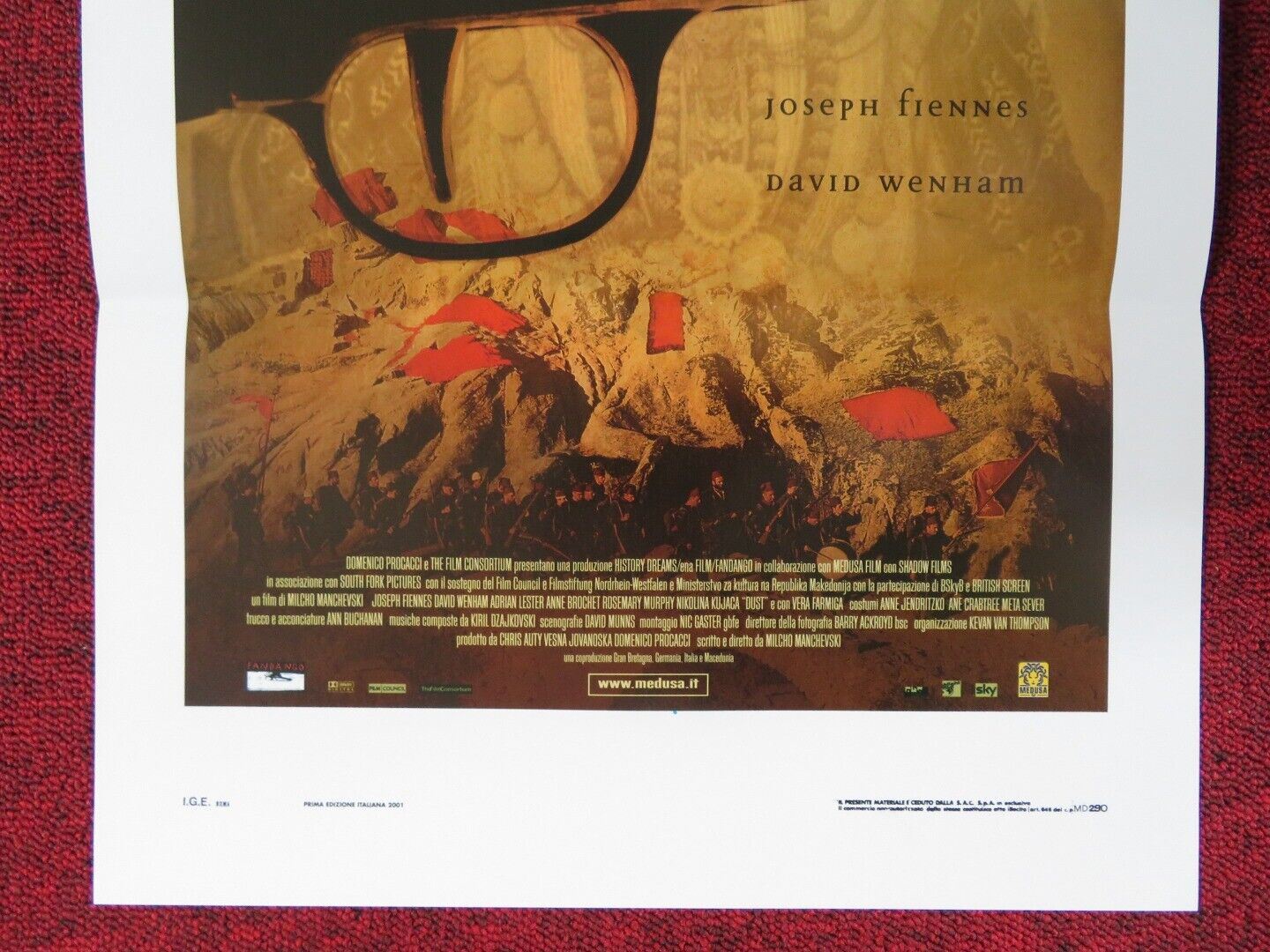 DUST ITALIAN LOCANDINA (27.5"x13") POSTER JOSEPH FIENNES DAVID WENHAM 2001 Movie posters
