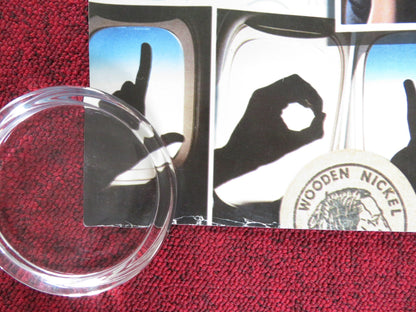 ELIZABETHTOWN UK QUAD (30"x 40") ROLLED POSTER ORLANDO BLOOM KIRSTEN DUNST 2005 Rendezvous Cinema Movie posters