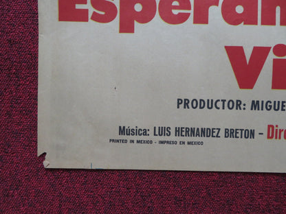 ESPERAME EN SIBERIA VIDA MIA FOLDED MEXICAN POSTER MAURICIO GARCES 1971 Rendezvous Cinema Movie posters