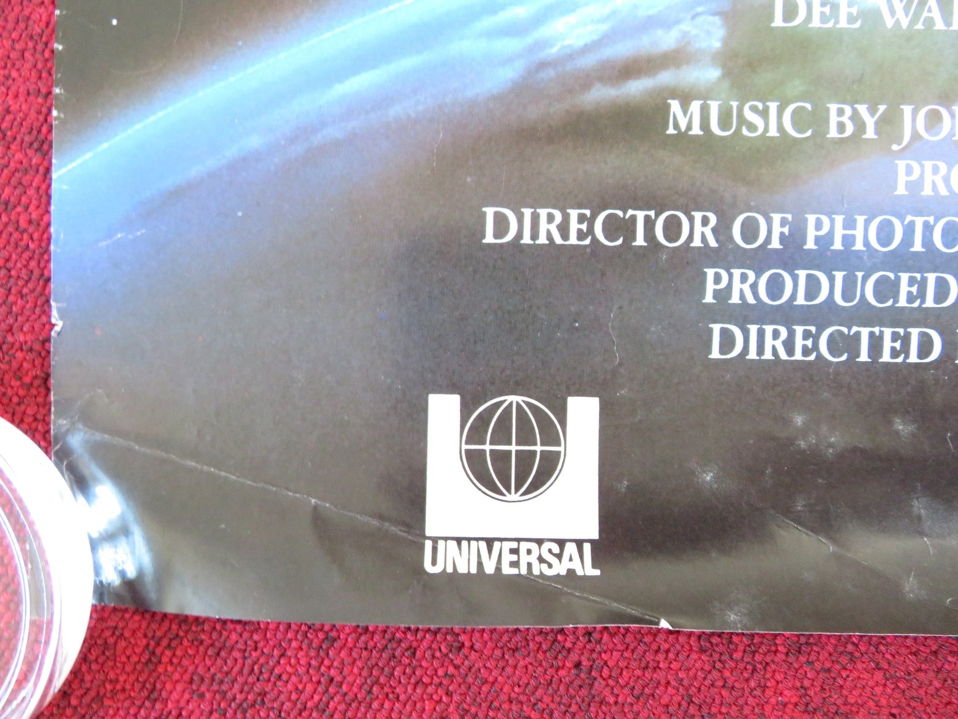 E.T. THE EXTRA - TERRESTRIAL - A VHS VIDEO POSTER ROLLED SPIELBERG BARRYMORE 1982 Rendezvous Cinema Movie posters