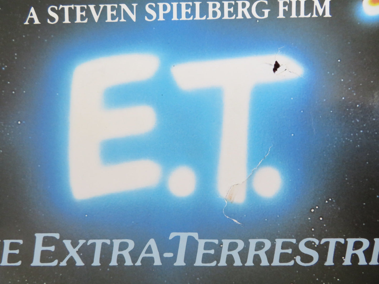 E.T. THE EXTRA - TERRESTRIAL - A VHS VIDEO POSTER ROLLED SPIELBERG BARRYMORE 1982 Rendezvous Cinema Movie posters