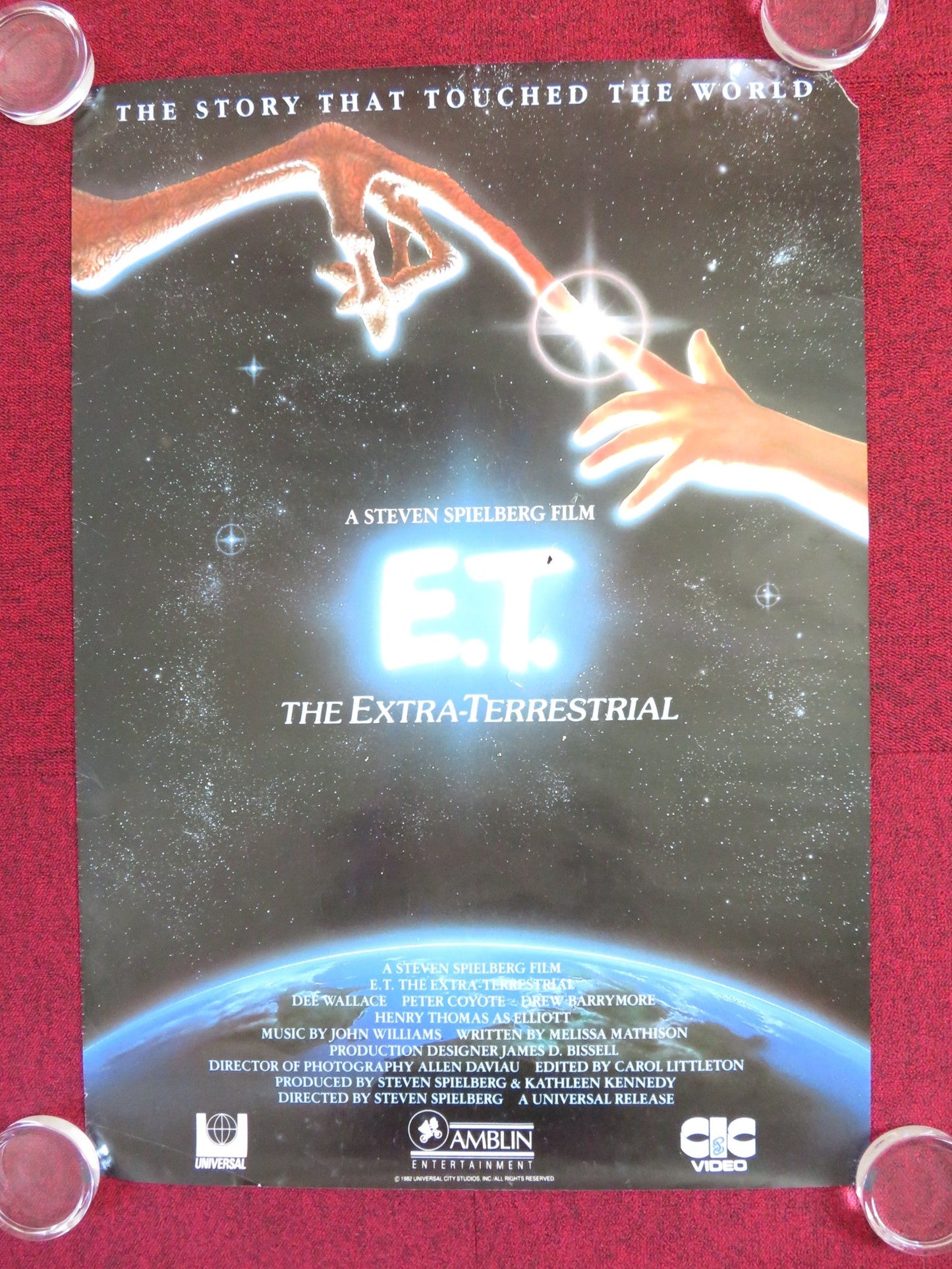 E.T. THE EXTRA - TERRESTRIAL - A VHS VIDEO POSTER ROLLED SPIELBERG BARRYMORE 1982 Rendezvous Cinema Movie posters