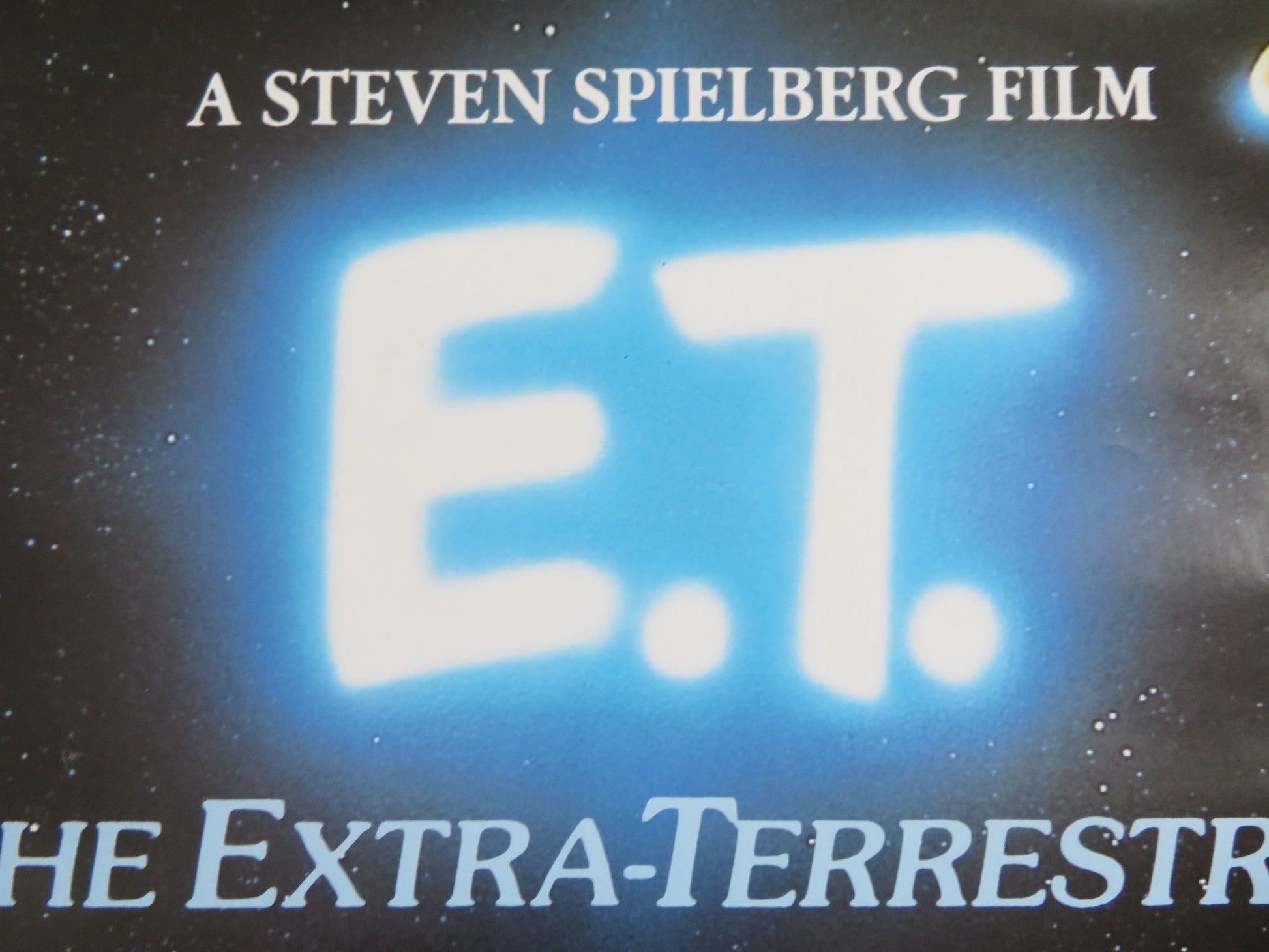 E.T. THE EXTRA - TERRESTRIAL - B VHS VIDEO POSTER ROLLED SPIELBERG BARRYMORE 1982 Rendezvous Cinema Movie posters