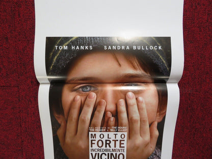 EXTREMELY LOUD AND INCREDIBLY CLOSE ITALIAN LOCANDINA (27.5"x13") POSTER 2011 - Rendezvous Cinema
