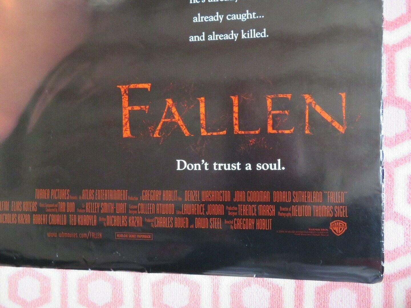 FALLEN US ONE SHEET ROLLED POSTER JOHN GOODMAN DENZEL WASHINGTON 1998 Movie posters