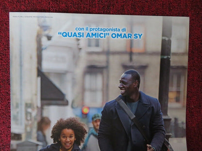 FAMIGLIA ALL'IMPROVVISO ISTRUZIONI.. ITALIAN LOCANDINA (26.5"x12.5") POSTER 2017 - Rendezvous Cinema