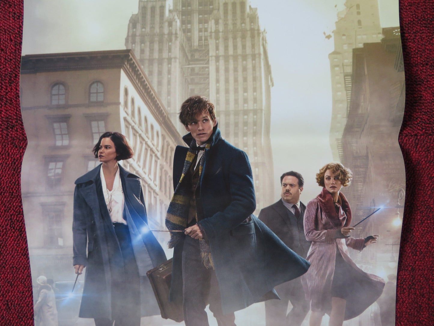 FANTASTIC BEASTS AND WHERE TO FIND THEM ITALIAN LOCANDINA POSTER REDMAYNE 2016 Rendezvous Cinema Movie posters