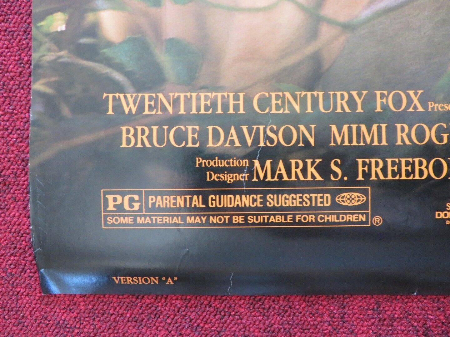 FAR FROM HOME THE ADVENTURES OF YELLOW DOG - A US ONE SHEET ROLLED POSTER 1995 Movie posters