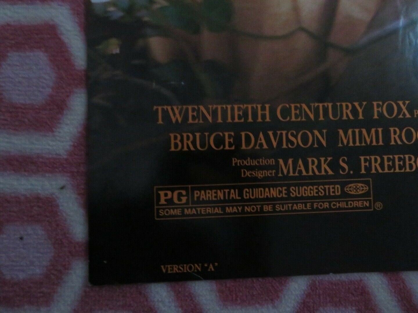 FAR FROM HOME-The Adventures of Yellow Dog VER.A US ONE SHEET POSTER - Rendezvous Cinema