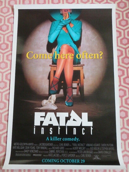 FATAL INSTINCT US ONE SHEET ROLLED POSTER SHERILYN FENN SEAN YOUNG 1993 Movie posters