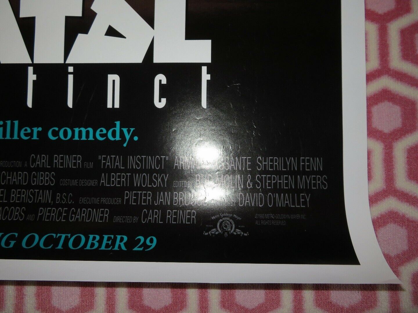 FATAL INSTINCT US ONE SHEET ROLLED POSTER SHERILYN FENN SEAN YOUNG 1993 Movie posters