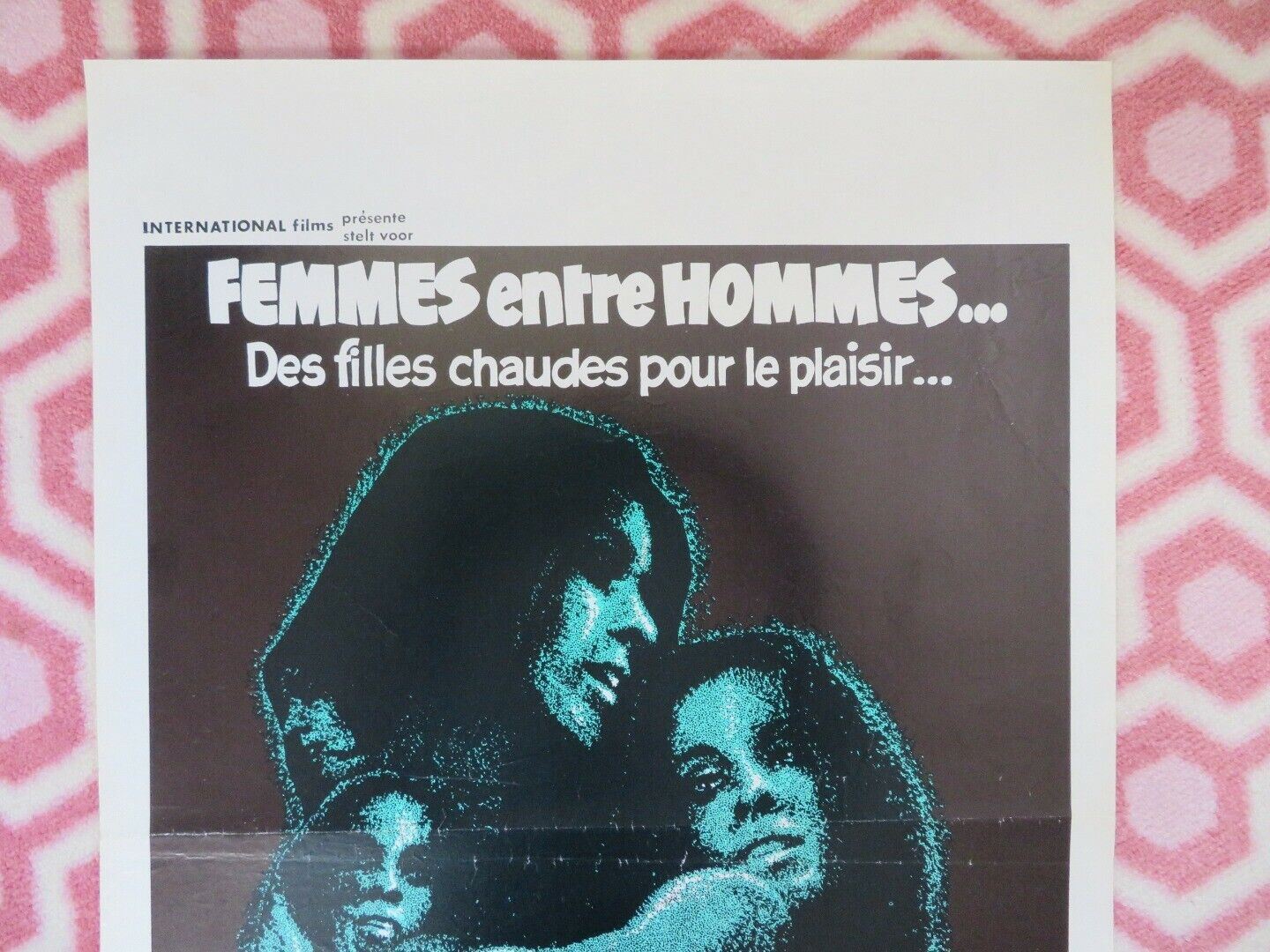 FEMMES ENTRE HOMMES BELGIUM (21.5"x14.5") POSTER 1982 ADULT Movie posters