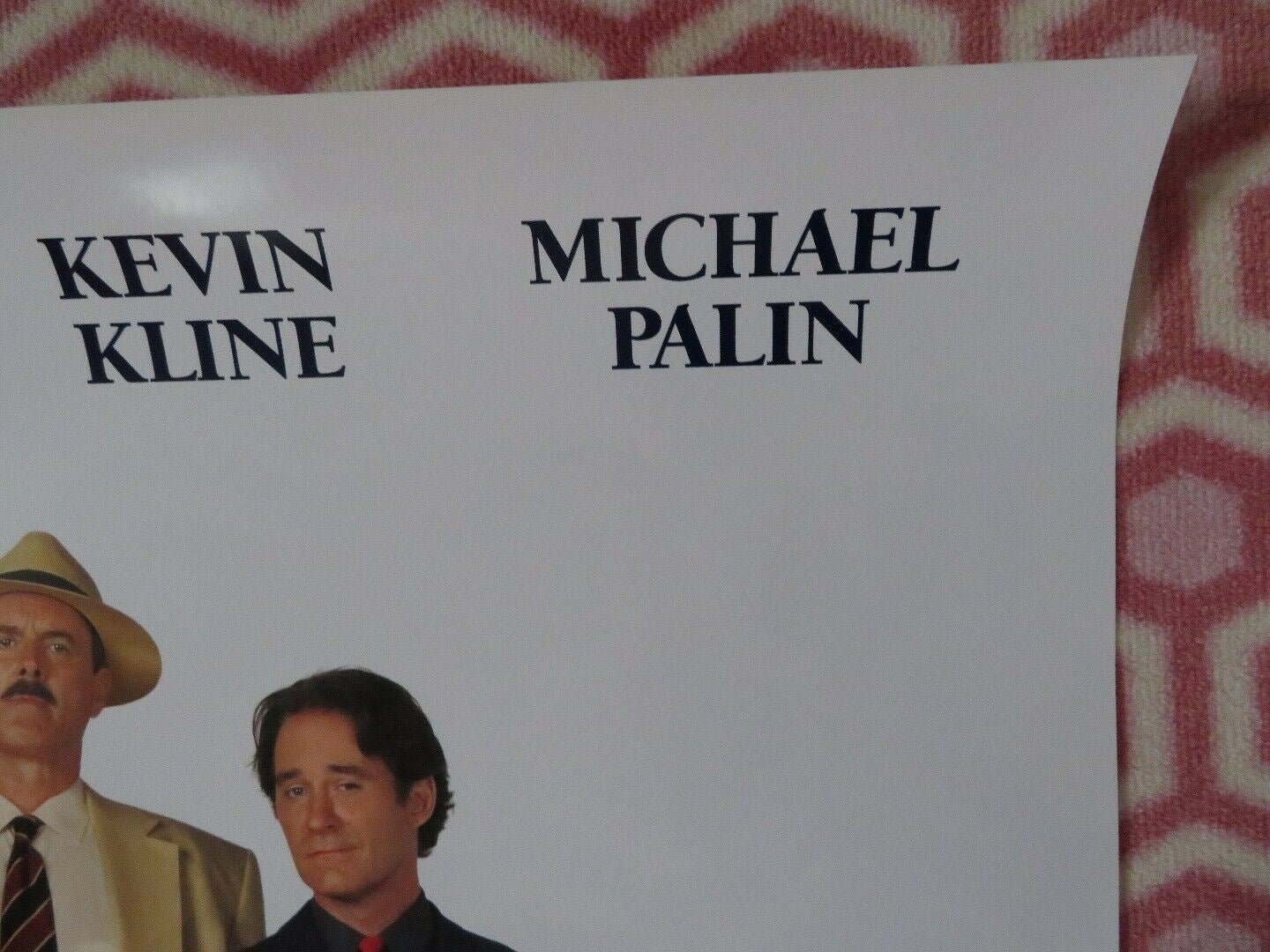 FIERCE CREATURES US ONE SHEET ROLLED POSTER JOHN CLEESE 1997 Movie posters