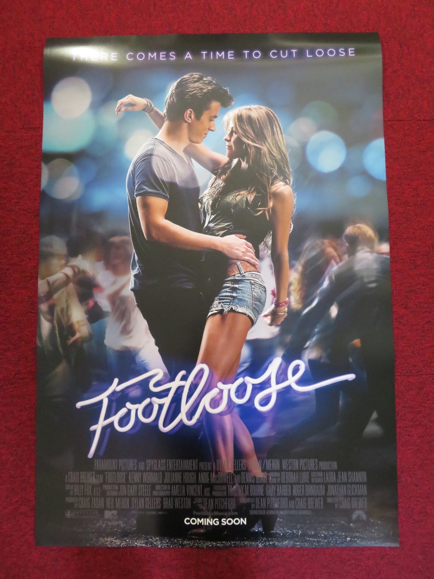 FOOTLOOSE US ONE SHEET ROLLED POSTER KENNY WORMALD JULIANNE HOUGH 2011 Rendezvous Cinema Movie posters