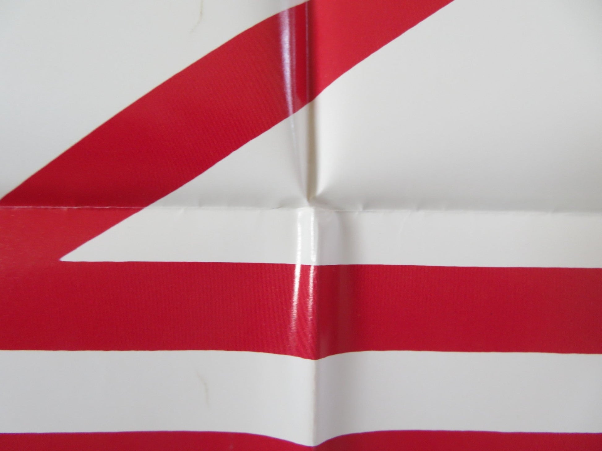 FOREVER FRIENDS / BEACHES FOLDED US ONE SHEET POSTER BETTE MIDLER 1988 Rendezvous Cinema Movie posters