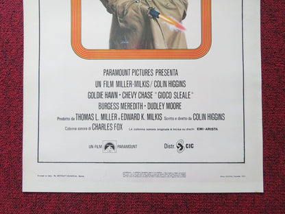 FOUL PLAY ITALIAN LOCANDINA POSTER GOLDIE HAWN CHEVY CHASE 1978 Rendezvous Cinema Movie posters