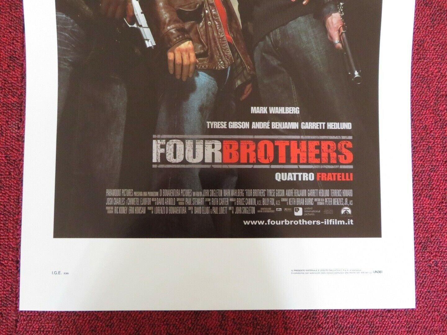 FOUR BROTHERS ITALIAN LOCANDINA (27.5"x13") POSTER MARK WAHLBERG ANDRE 3000 2005 - Rendezvous Cinema