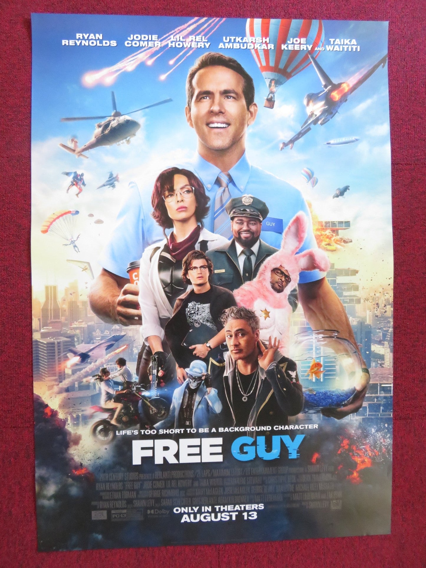 FREE GUY - VERSION D US ONE SHEET ROLLED POSTER RYAN REYNOLDS JODIE COMER 2021 Rendezvous Cinema Movie posters