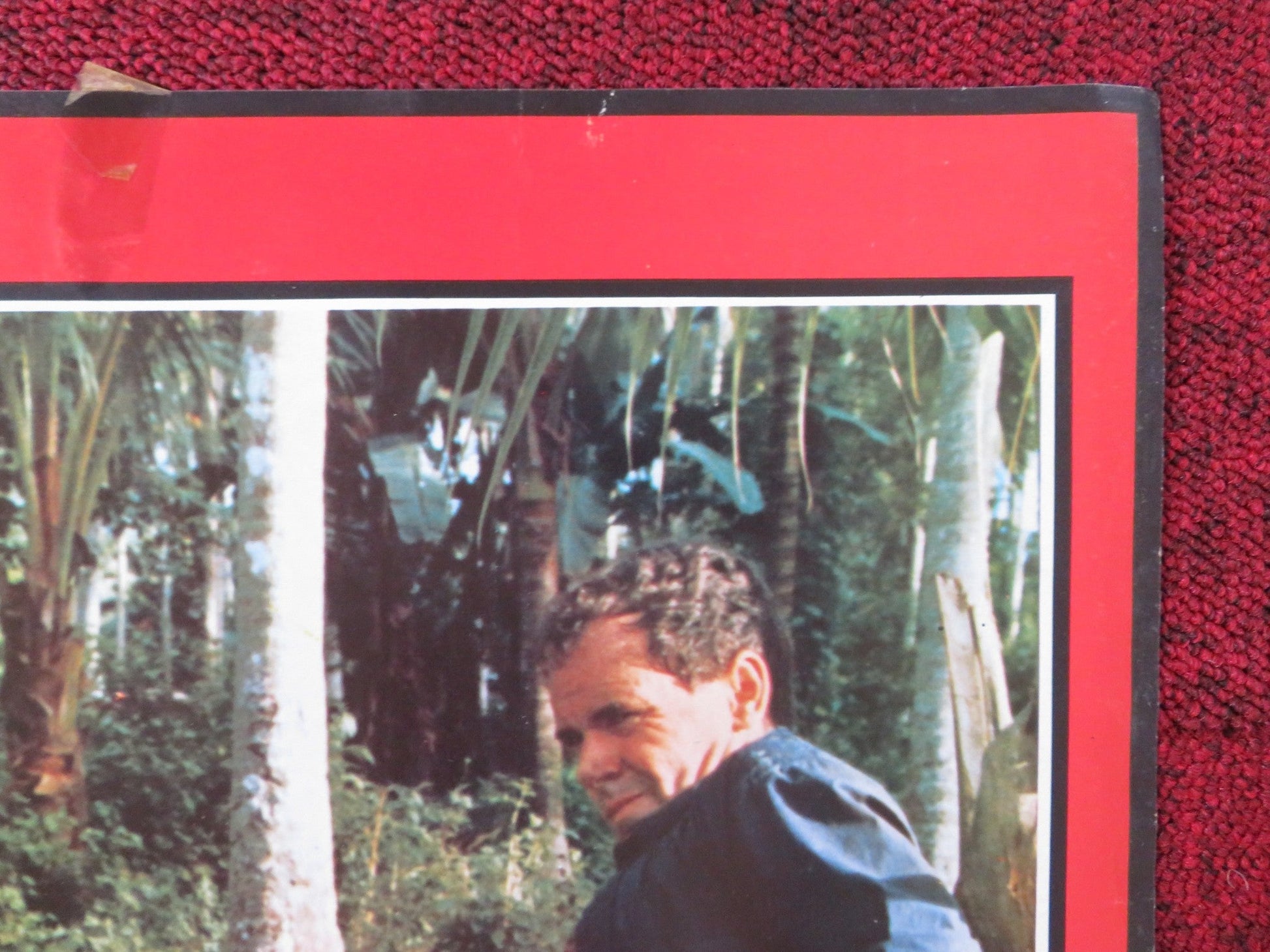 FUGA DALL'ARCIPELAGO MALEDETTO - A ITALIAN FOTOBUSTA POSTER DAVID WARBECK 1982 Rendezvous Cinema Movie posters
