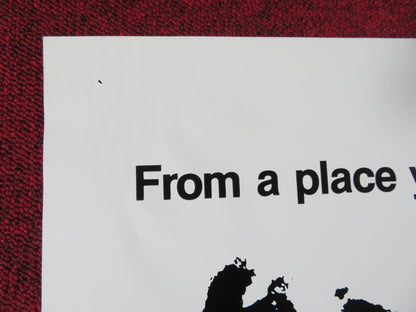 GALLIPOLI - A FOLDED US ONE SHEET POSTER MEL GIBSON MARK LEE 1975 Rendezvous Cinema Movie posters