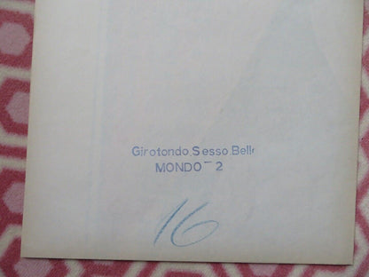 GIRO GIOTONDO CON IL SESSO E BELLO IL MONDO ITALIAN 2 FOGLIO POSTER 1976 Movie posters