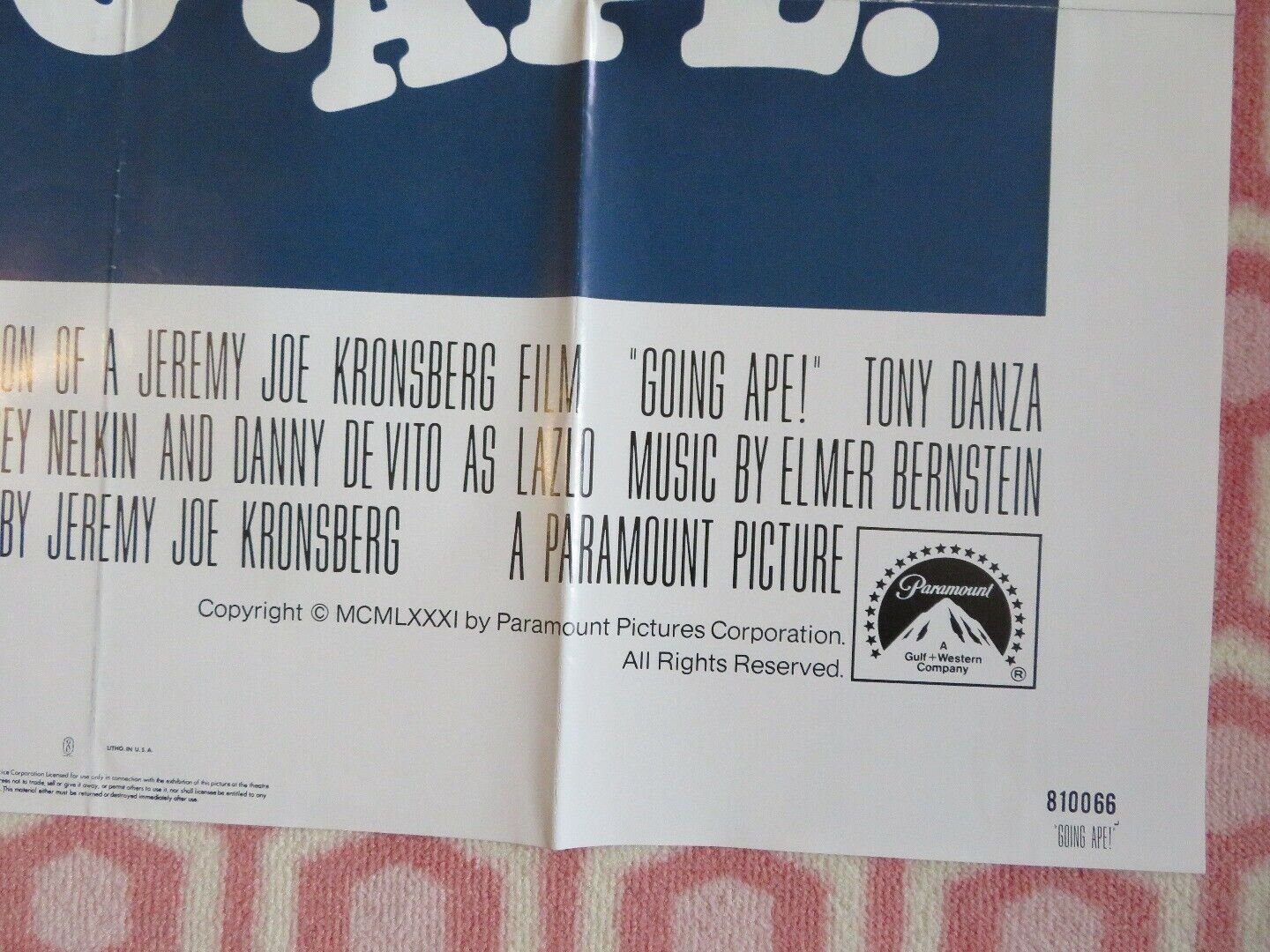 GOING APE US ONE SHEET POSTER TONY DANZA DANNY DEVITO 1981 Movie posters