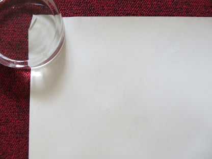 GUESS WHO UK QUAD (30"x 40") ROLLED POSTER BERNIE MAC ASHTON KUTCHER 2005 Rendezvous Cinema Movie posters