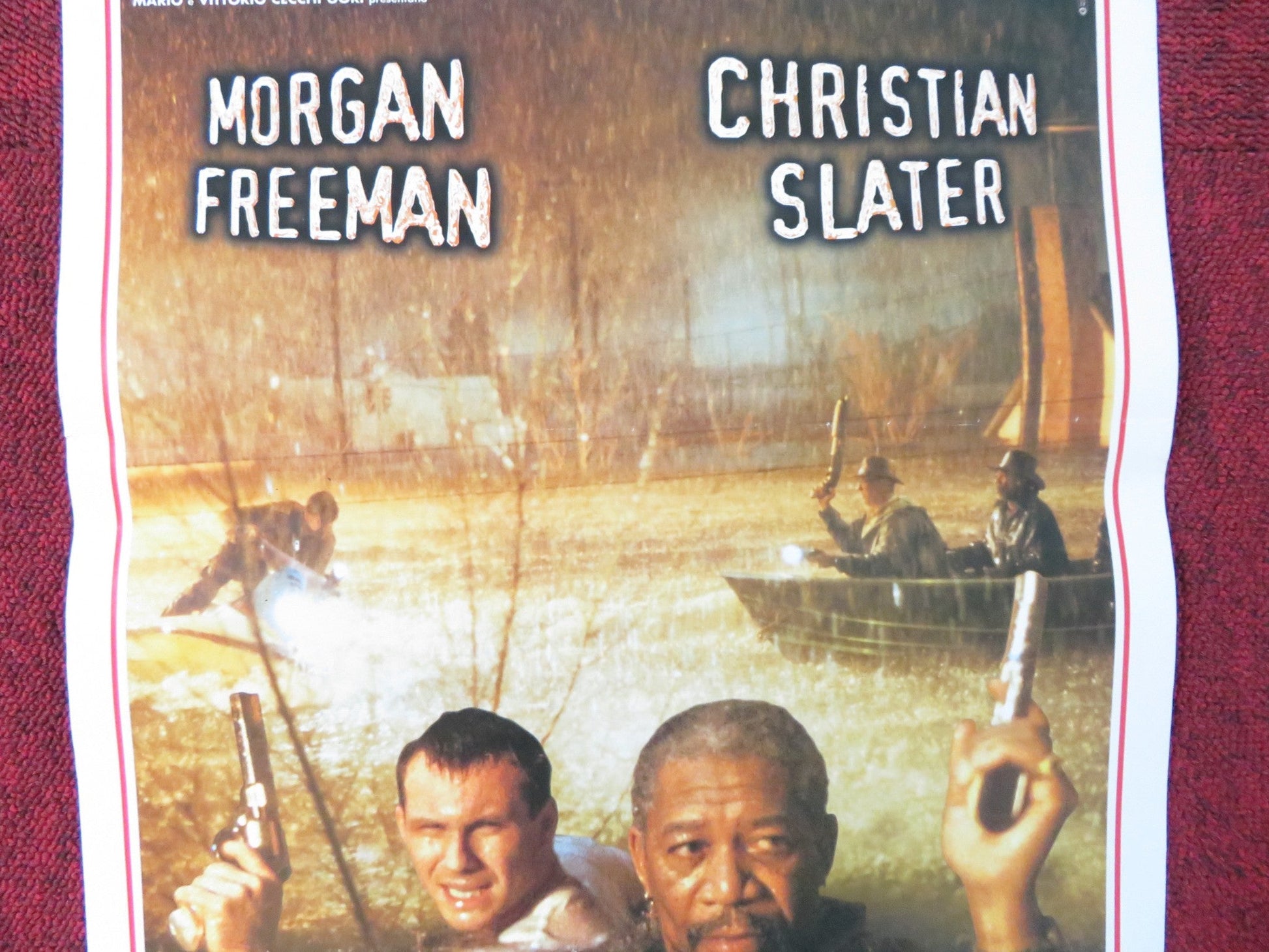 HARD RAIN ITALIAN LOCANDINA POSTER MORGAN FREEMAN CHRISTIAN SLATER 1998 Rendezvous Cinema Movie posters
