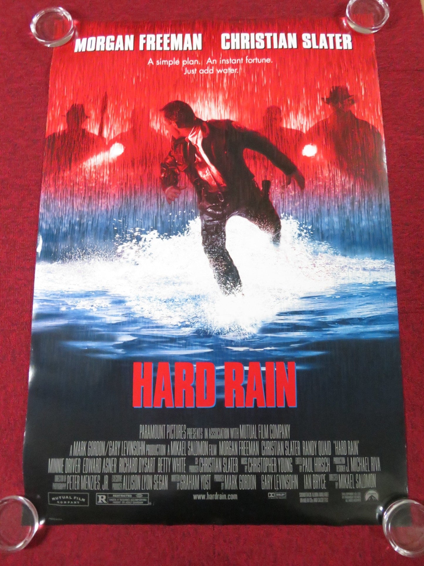 HARD RAIN US ONE SHEET ROLLED POSTER MORGAN FREEMAN CHRISTIAN SLATER 1998 Rendezvous Cinema Movie posters