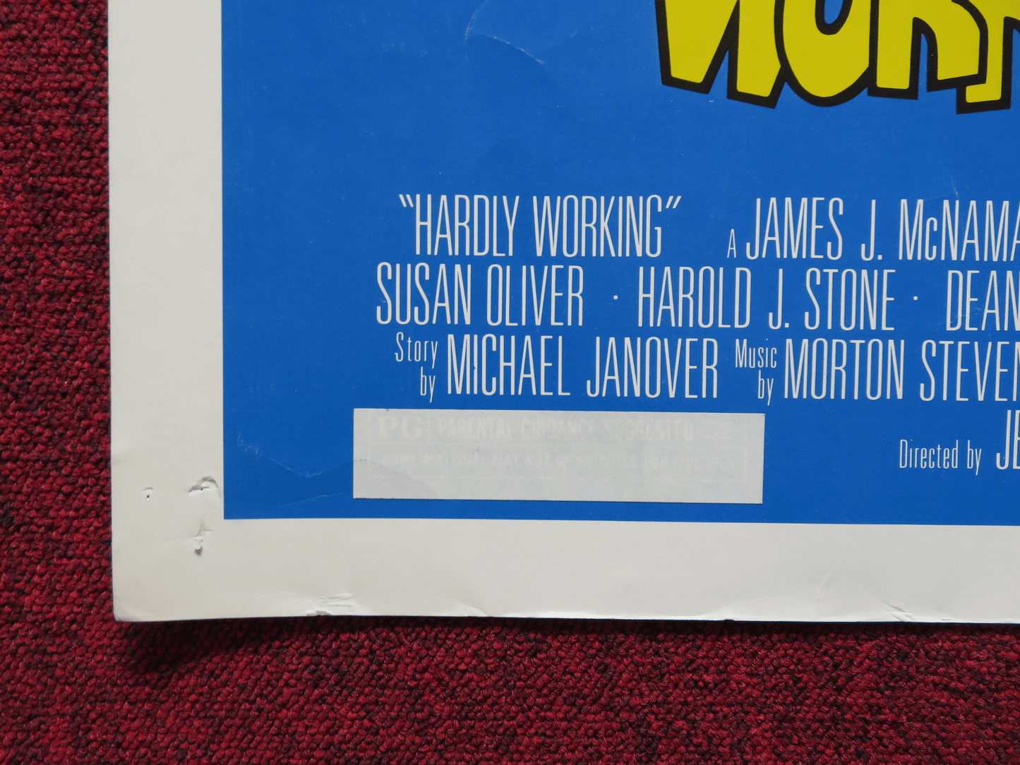 HARDLY WORKING US HALF SHEET (22"x 28") POSTER JERRY LEWIS SUSAN OLIVER 1981 Rendezvous Cinema Movie posters