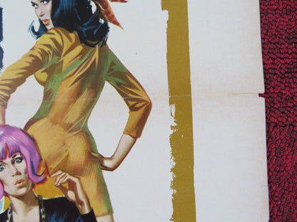 HIBERNATUS ITALIAN LOCANDINA POSTER LOUIS DE FUNES BERNARD ALANE 1969 Rendezvous Cinema Movie posters