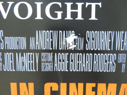 HOLES - B UK QUAD (30"x 40") ROLLED POSTER DISNEY SIGOURNEY WEAVER 2003 Rendezvous Cinema Movie posters