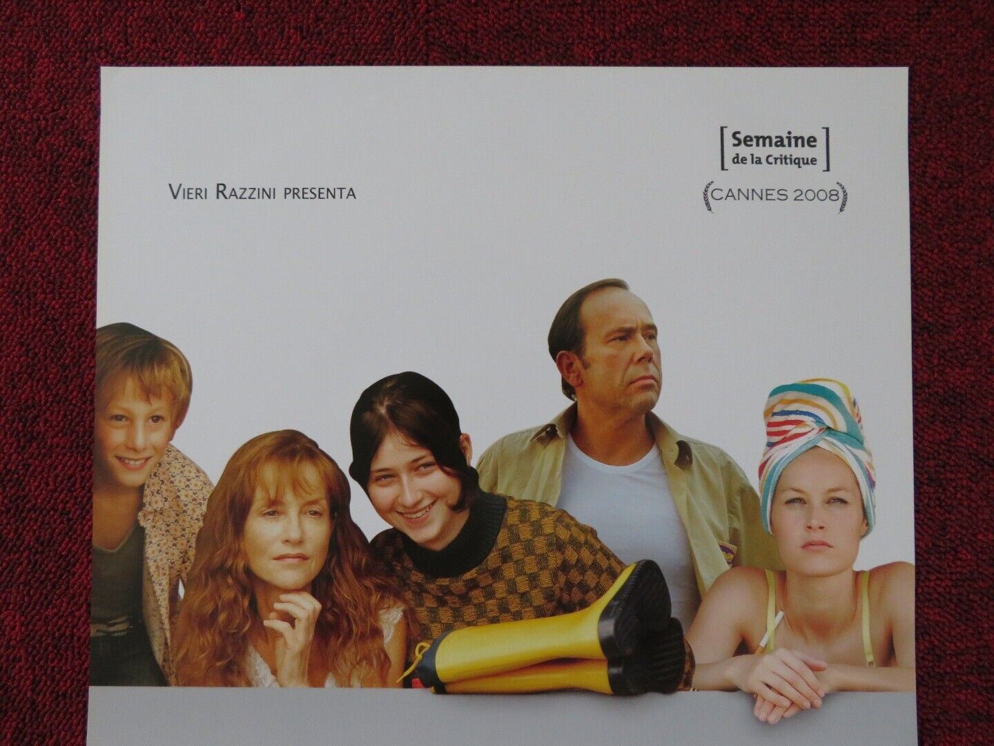 HOME ITALIAN LOCANDINA (27.5"x12.5") POSTER ISABELLE HUPPERT OLIVER GOURMET '08 Rendezvous Cinema Movie posters
