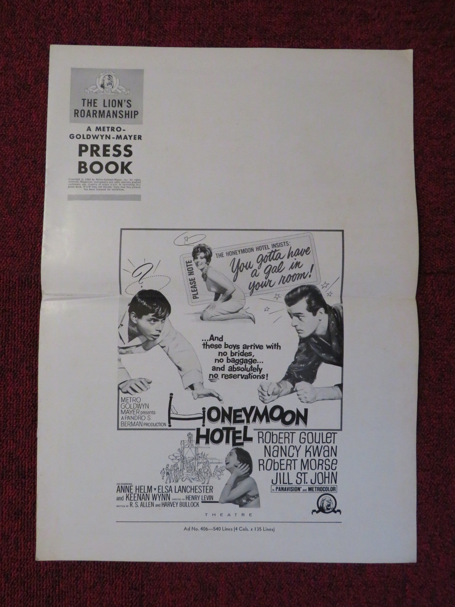 HONEYMOON HOTEL UNCUT MGM FOLDED PRESS BOOK ROBERT GOULET NANCY KWAN 1964 Rendezvous Cinema Movie posters