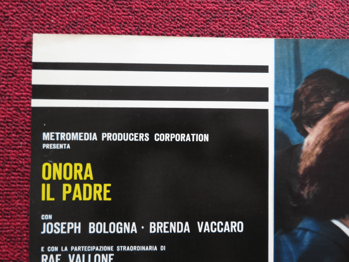 HONOR THY FATHER ITALIAN FOTOBUSTA POSTER JOSEPH BOLOGNA BRENDA VACCARDO 1973 Rendezvous Cinema Movie posters