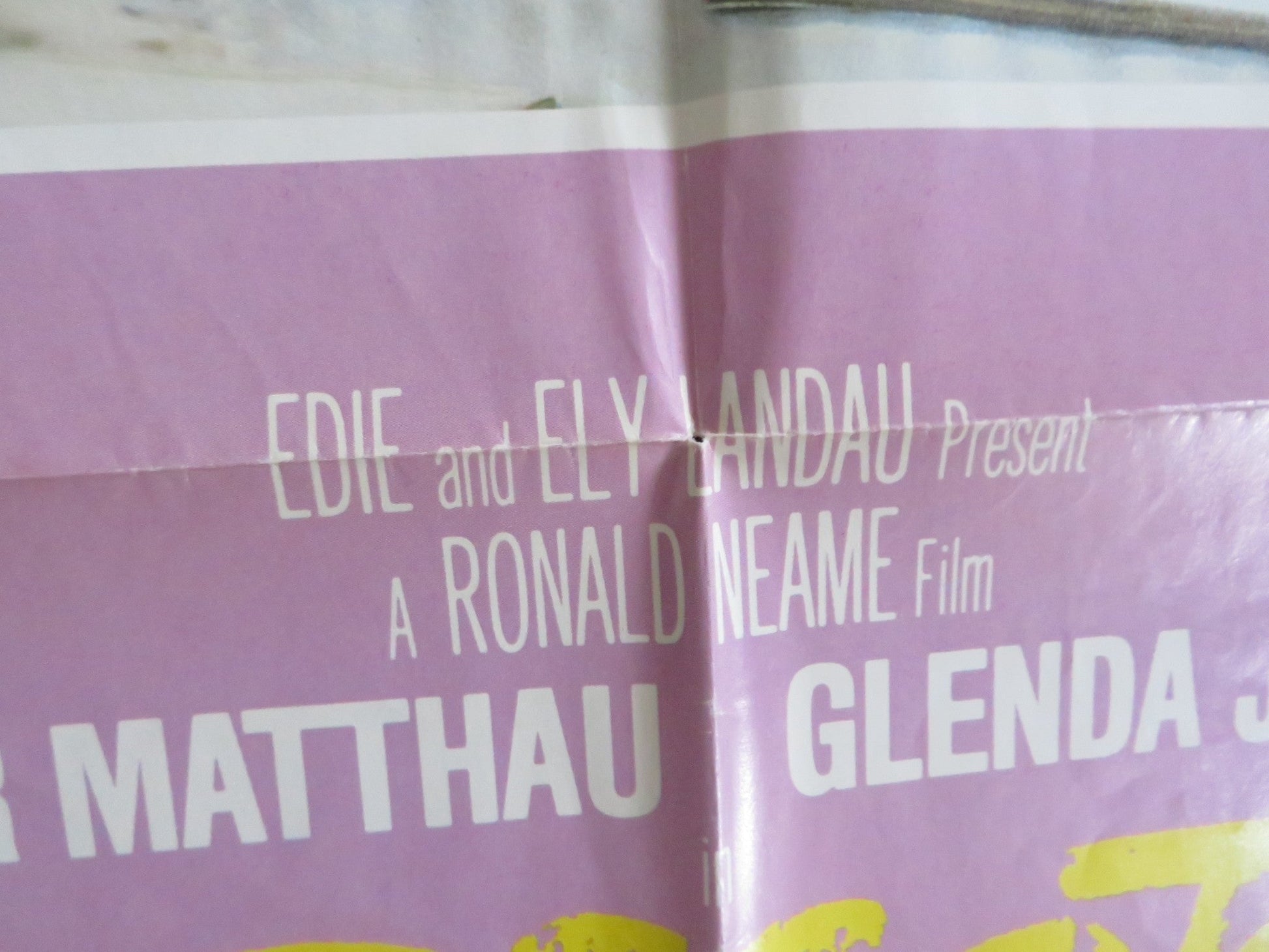 HOPSCOTCH - STYLE B FOLDED US ONE SHEET POSTER WALTER MATTHAU G. JACKSON 1980 Rendezvous Cinema Movie posters