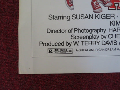 H.O.T.S. FOLDED US ONE SHEET POSTER SUSAN KIGER LISA LONDON 1979 Rendezvous Cinema Movie posters