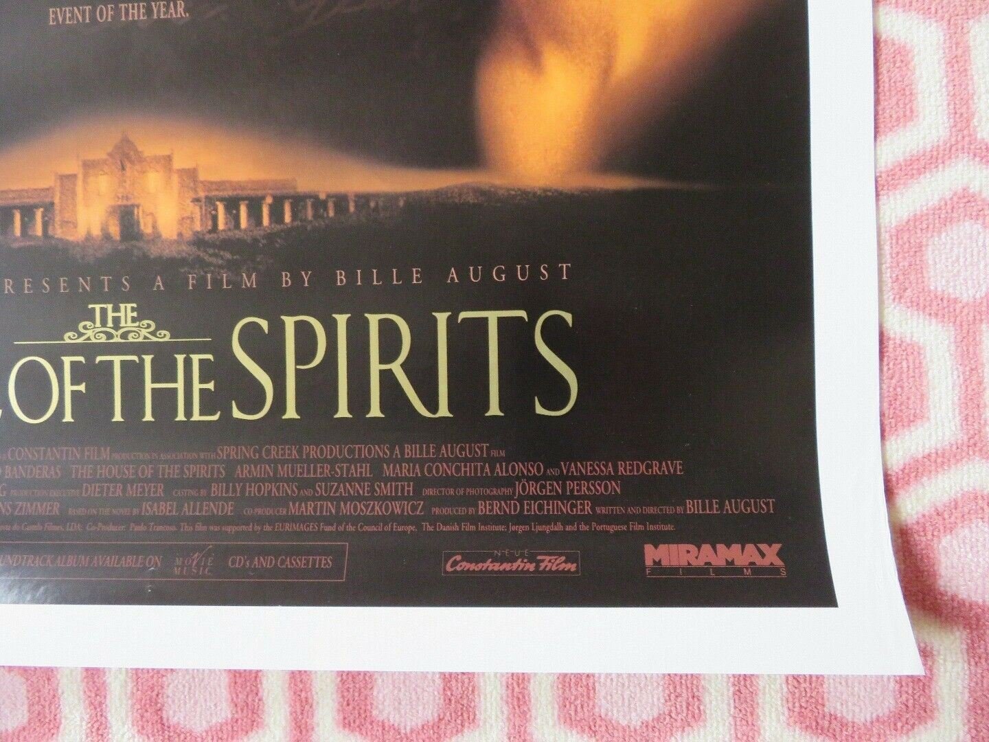HOUSE OF SPIRITS US ONE SHEET ROLLED POSTER WINONS RYDER GLENN CLOSE 1993 Movie posters