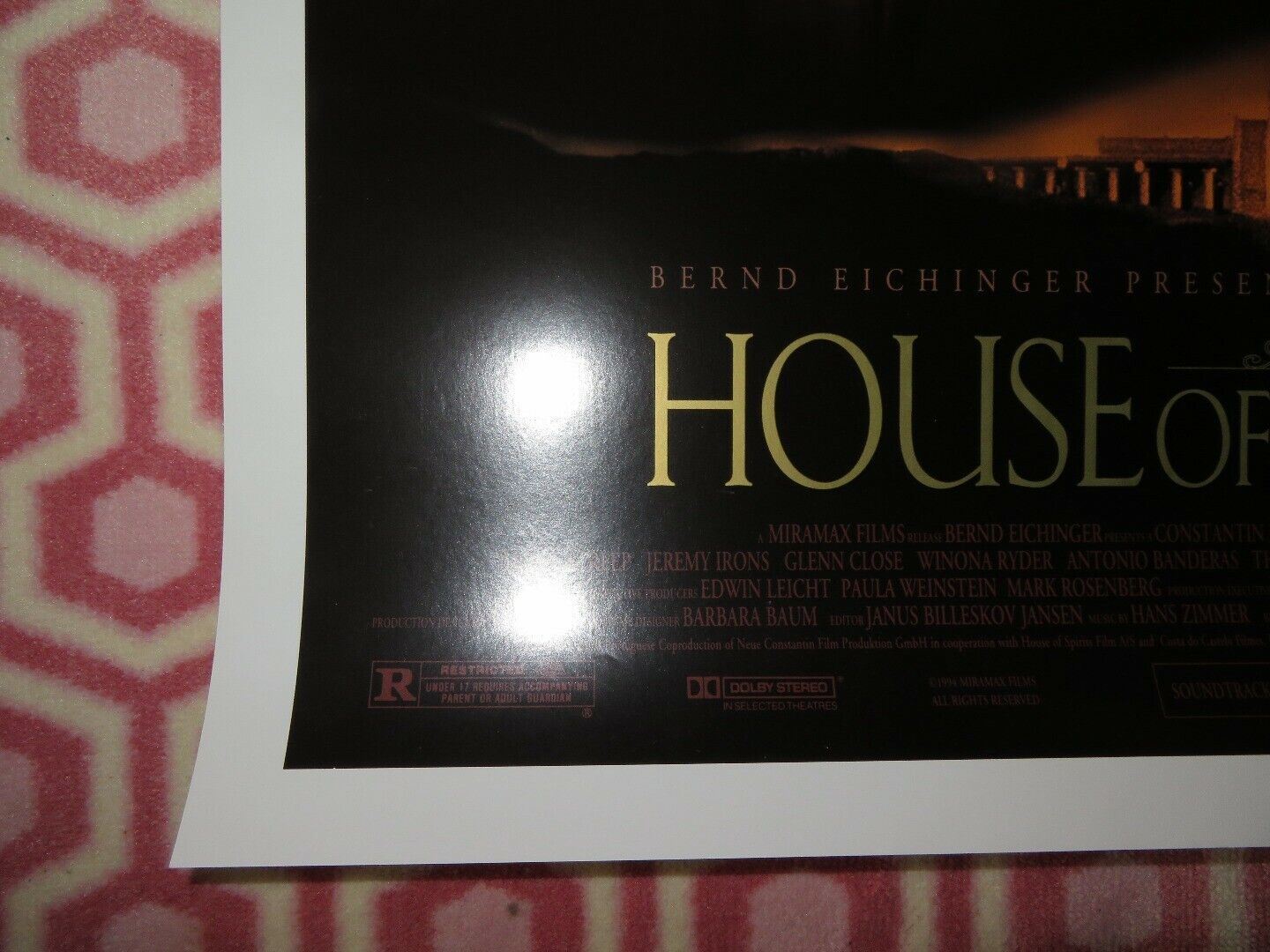 HOUSE OF SPIRITS US ONE SHEET ROLLED POSTER WINONS RYDER GLENN CLOSE 1993 Movie posters