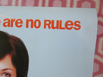 HOW TO DEAL ONE SHEET ROLLED POSTER ALLISON JANNEY MANDY MOORE 2003 - Rendezvous Cinema