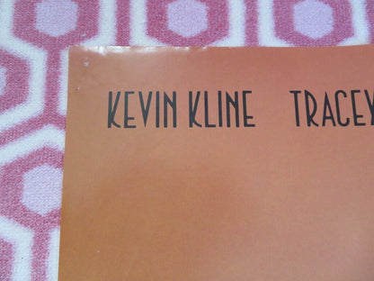 I LOVE YOU TO DEATH 1990 UK ORIGINAL QUAD POSTER KEVIN KLINE RIVER PHOENIX KEANU Movie posters