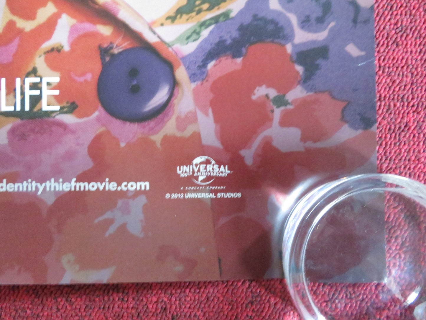 IDENTITY THIEF US ONE SHEET ROLLED POSTER JASON BATEMAN MELISSA MCCARTHY 2013 Rendezvous Cinema Movie posters