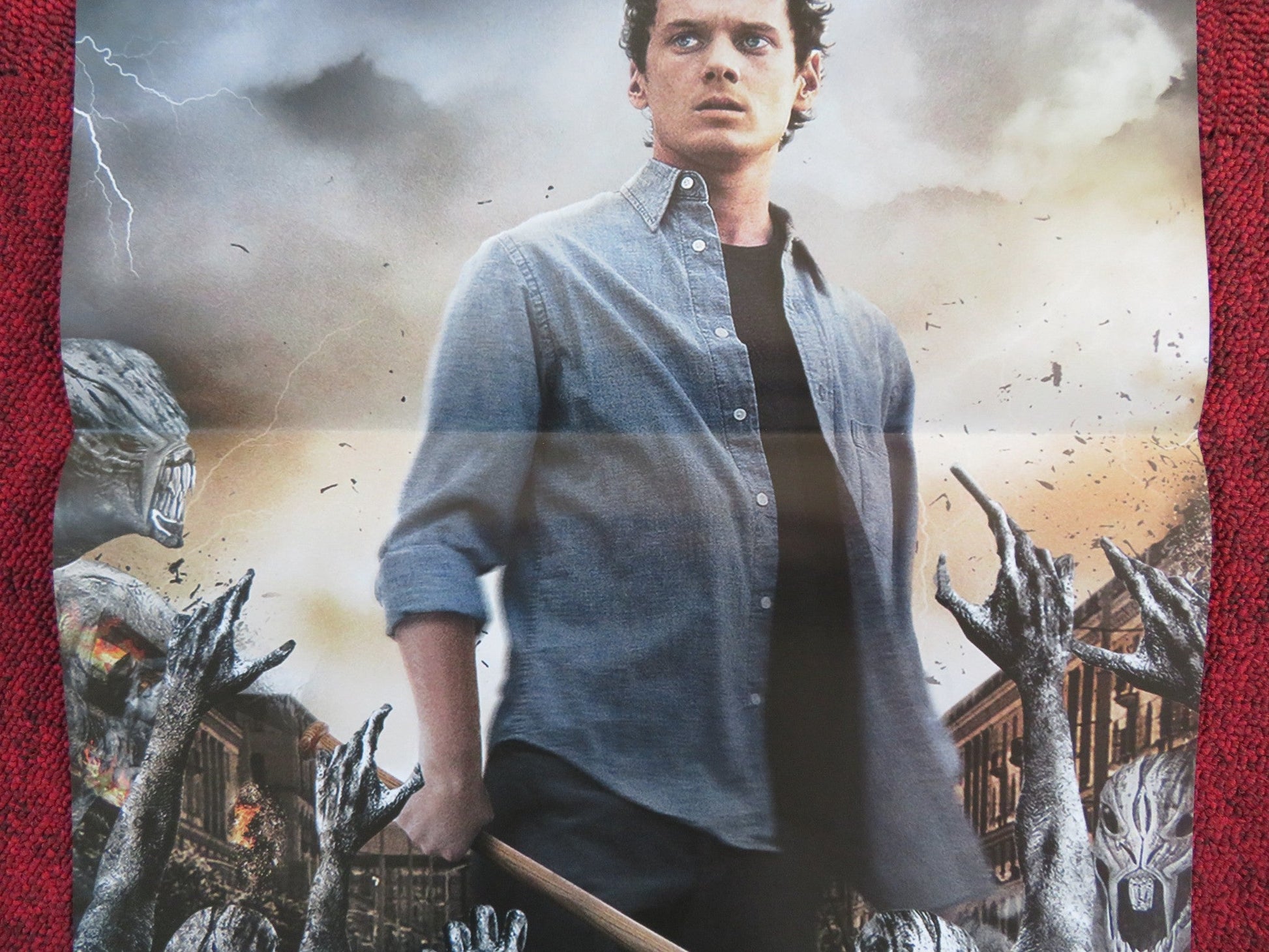 IL LUOGO DELLE OMBRE ITALIAN LOCANDINA POSTER ANTON YELCHIN ASHLEY SOMMERS 2013 Rendezvous Cinema Movie posters