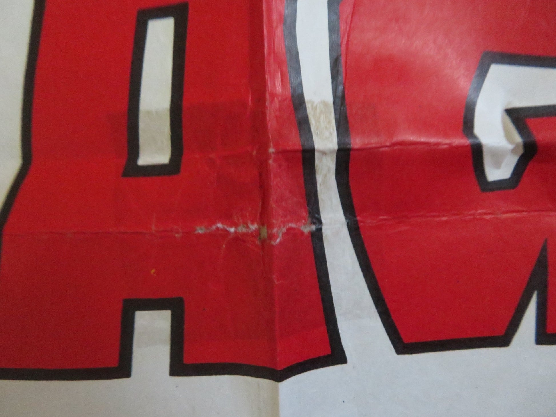 IL MEDAGLIONE INSANGUINATO ITALIAN 2 FOGLIO POSTER RICHARD JOHNSON 1975 Rendezvous Cinema Movie posters