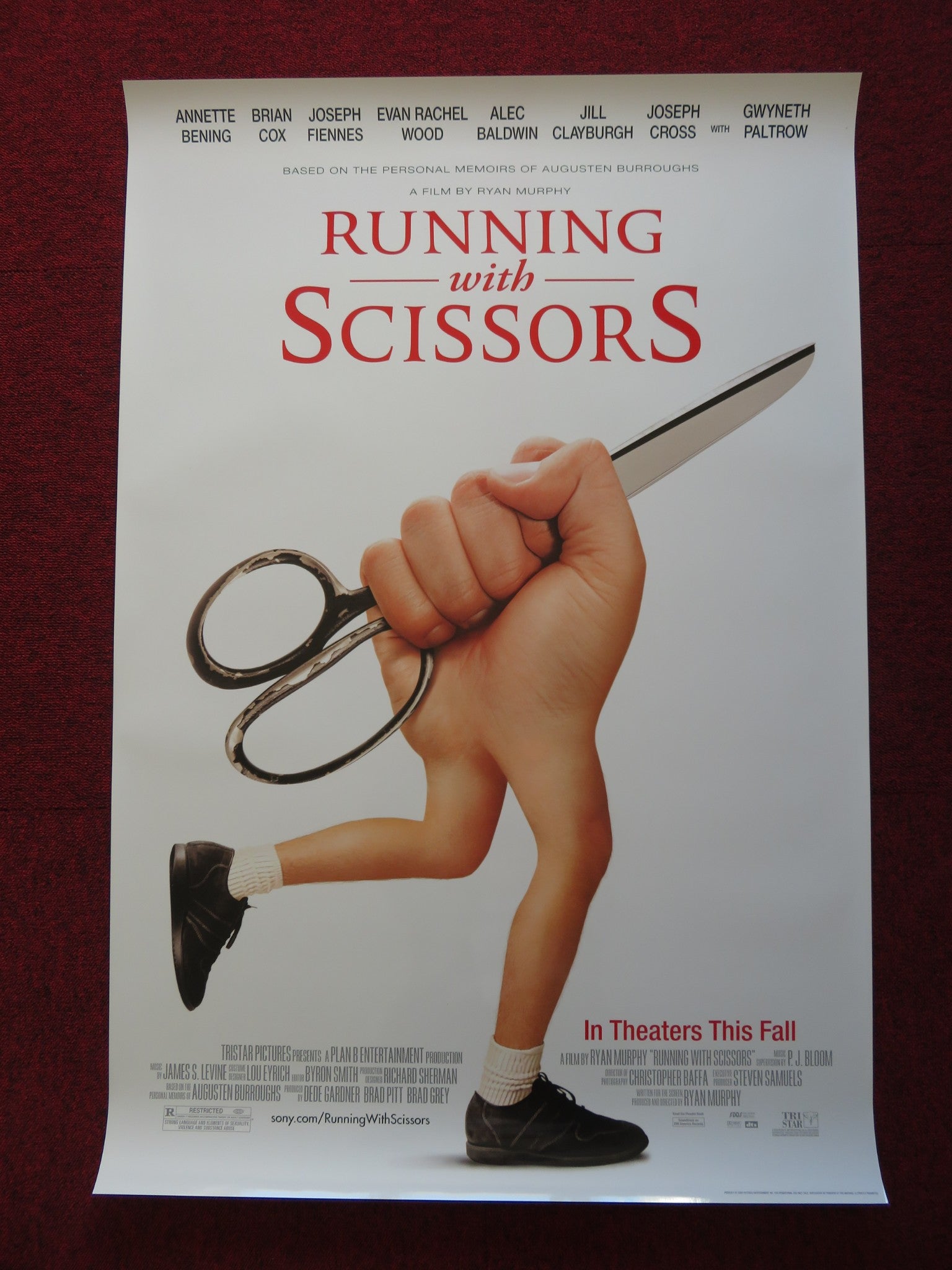 RUNNING WITH SCISSORS US ONE SHEET ROLLED POSTER JOSEPH FIENNES A. BENING 2006 - Rendezvous Cinema