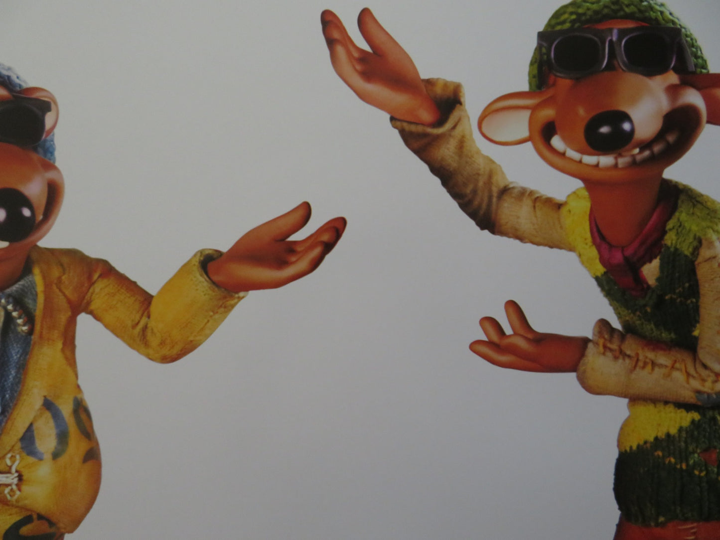 CHICKEN RUN US ONE SHEET ROLLED POSTER PHIL DANIELS LYNN FERGUSON 2000 - Rendezvous Cinema