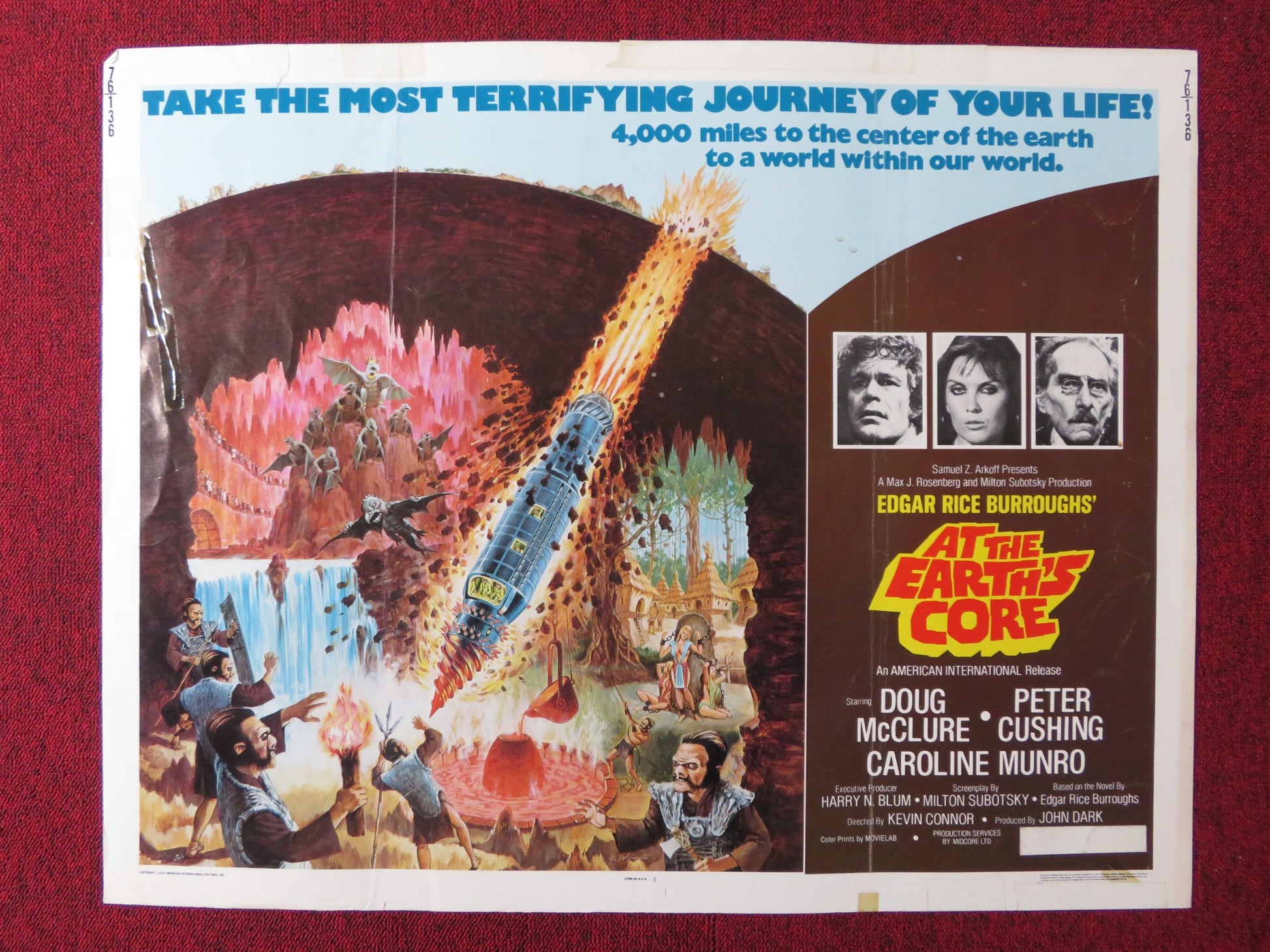 AT THE EARTH'S CORE US HALF SHEET (22"x 28") POSTER DOUG MCCLURE CUSHING 1976 - Rendezvous Cinema