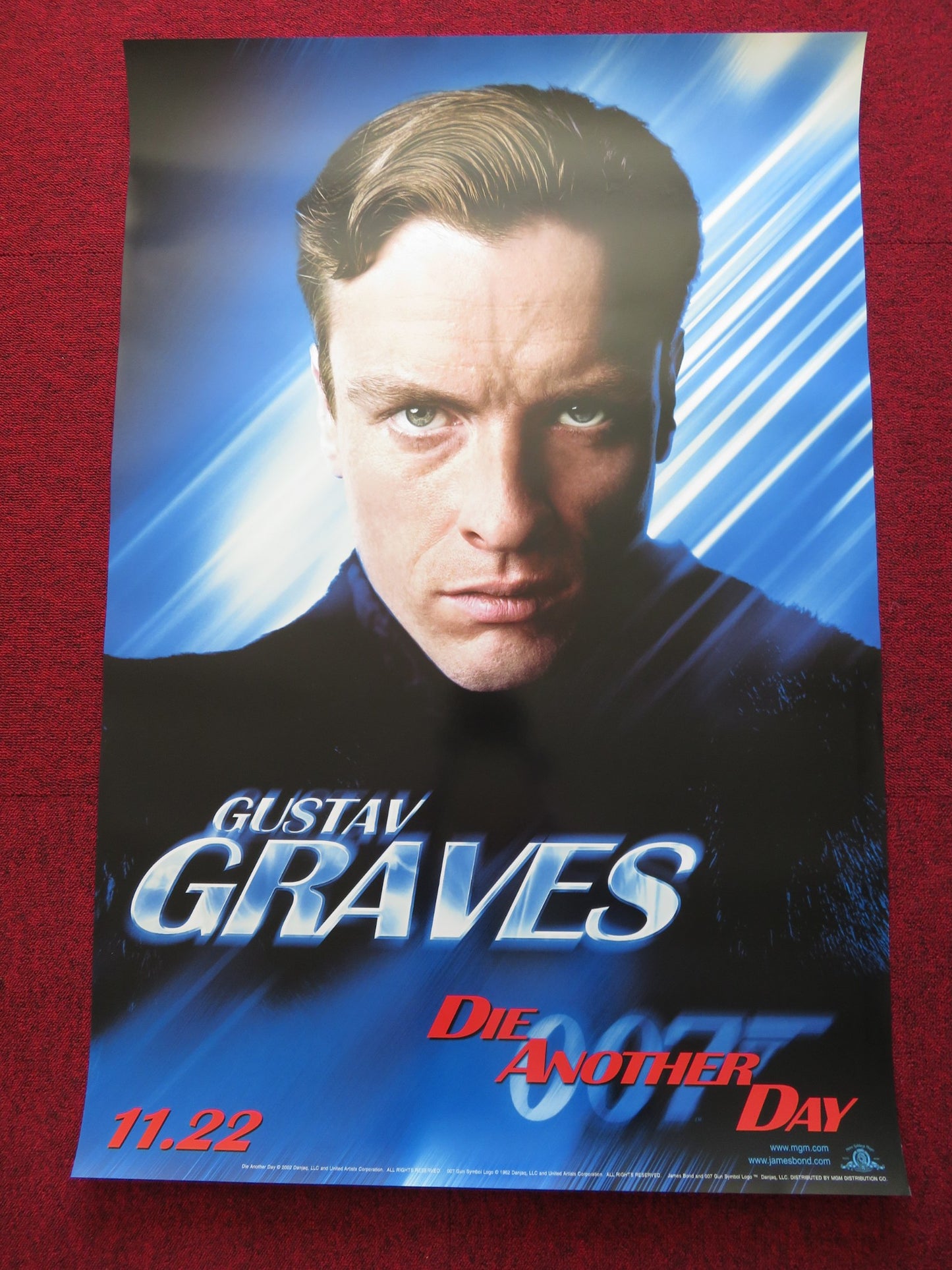 DIE ANOTHER DAY - A US ONE SHEET ROLLED POSTER TOBY STEPHENS PIERCE BROSNAN 2002 - Rendezvous Cinema