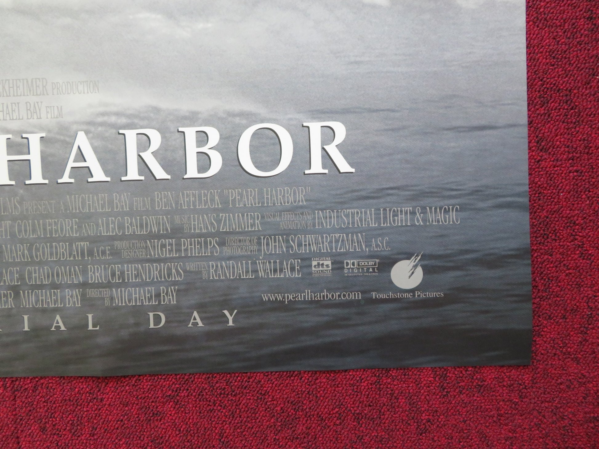 PEARL HARBOR - A US ONE SHEET ROLLED POSTER BEN AFFLECK JOSH HARTNETT 2001 - Rendezvous Cinema